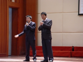 相声《教师风采》物理组：刘成金、刘华